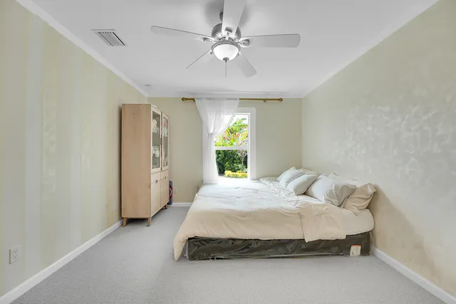 $399,999 | 5715 Southeast Pine Drive, Stuart, FL 34997