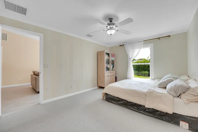 $399,999 | 5715 Southeast Pine Drive, Stuart, FL 34997