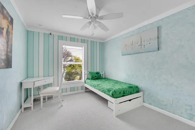 $399,999 | 5715 Southeast Pine Drive, Stuart, FL 34997