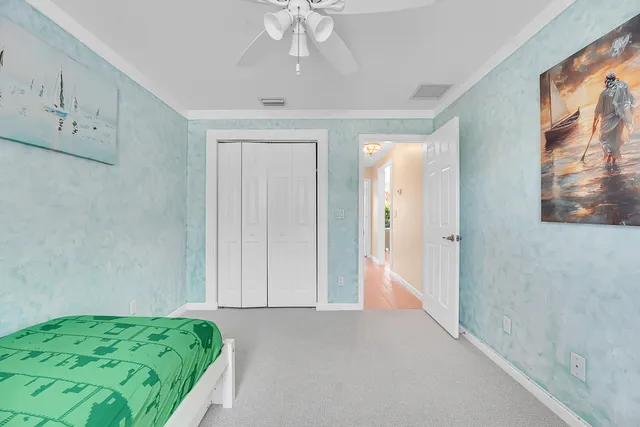 $399,999 | 5715 Southeast Pine Drive, Stuart, FL 34997