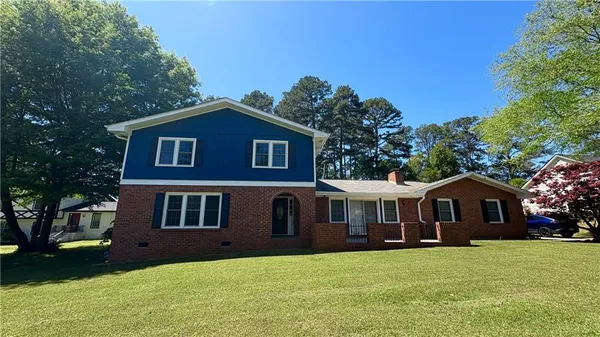 $3,000 | 2421 Fieldstone Drive Southeast, Conyers, GA 30013