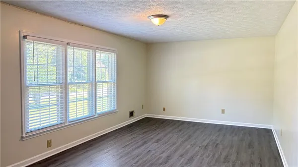 $3,000 | 2421 Fieldstone Drive Southeast, Conyers, GA 30013