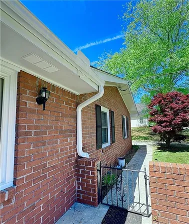 $3,000 | 2421 Fieldstone Drive Southeast, Conyers, GA 30013