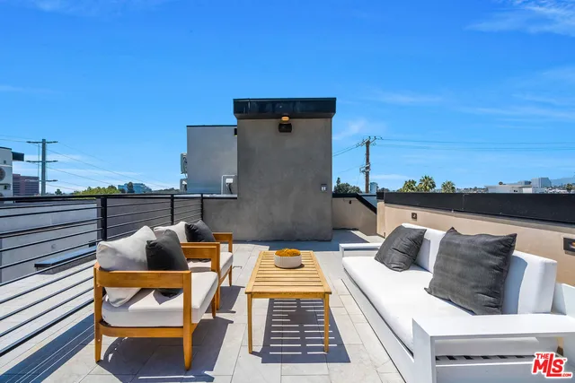$2,195,000 | 1861 Barry Avenue, Los Angeles, CA 90025