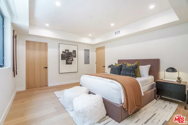 $2,195,000 | 1861 Barry Avenue, Los Angeles, CA 90025
