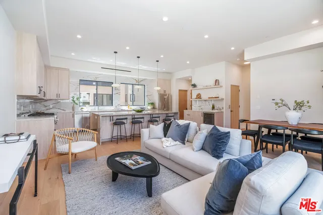 $2,195,000 | 1861 Barry Avenue, Los Angeles, CA 90025