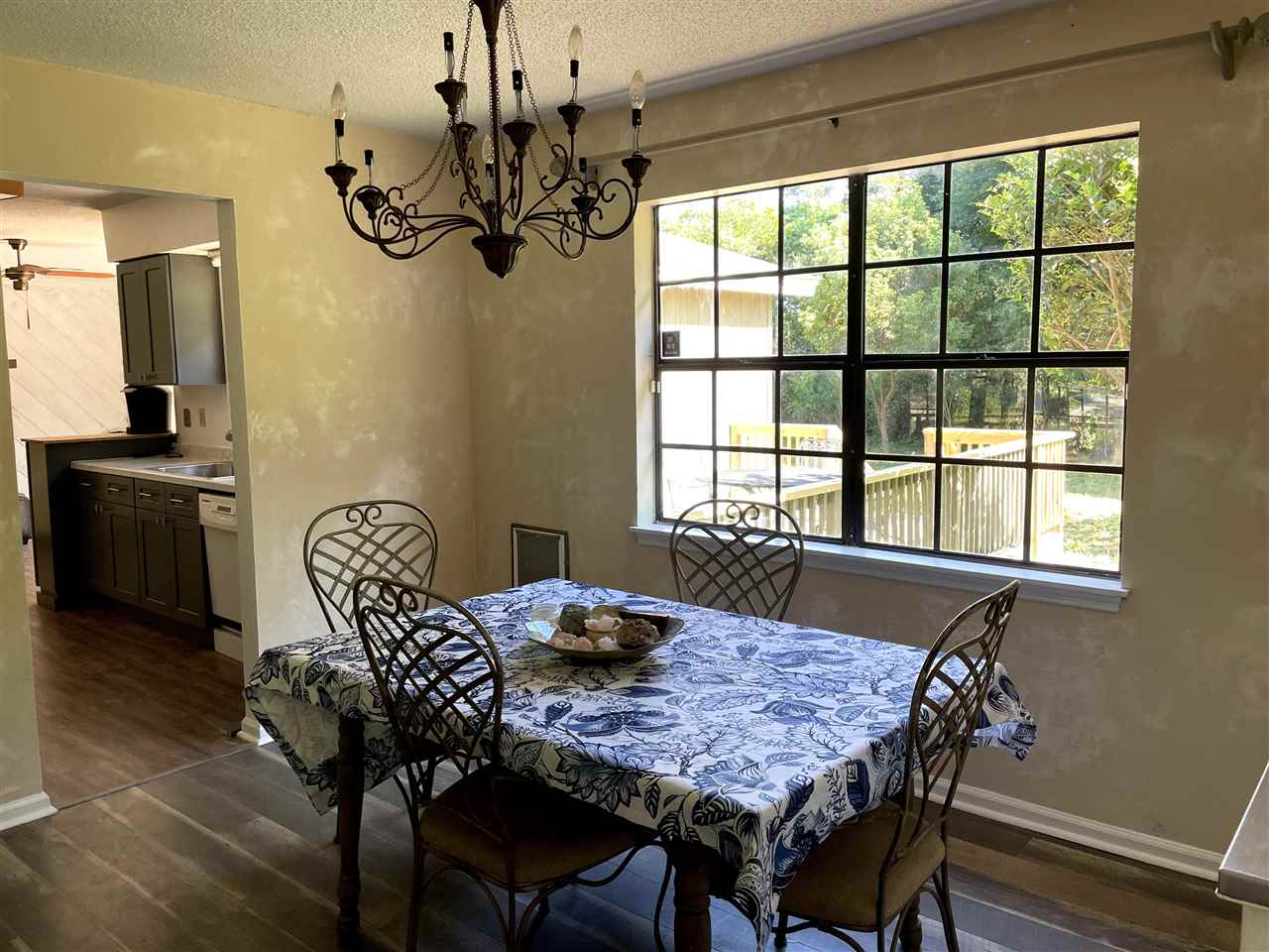 216 Timberlane Road Tallahassee, FL 32312 - Photo 18 of 24 Gallery Image 18