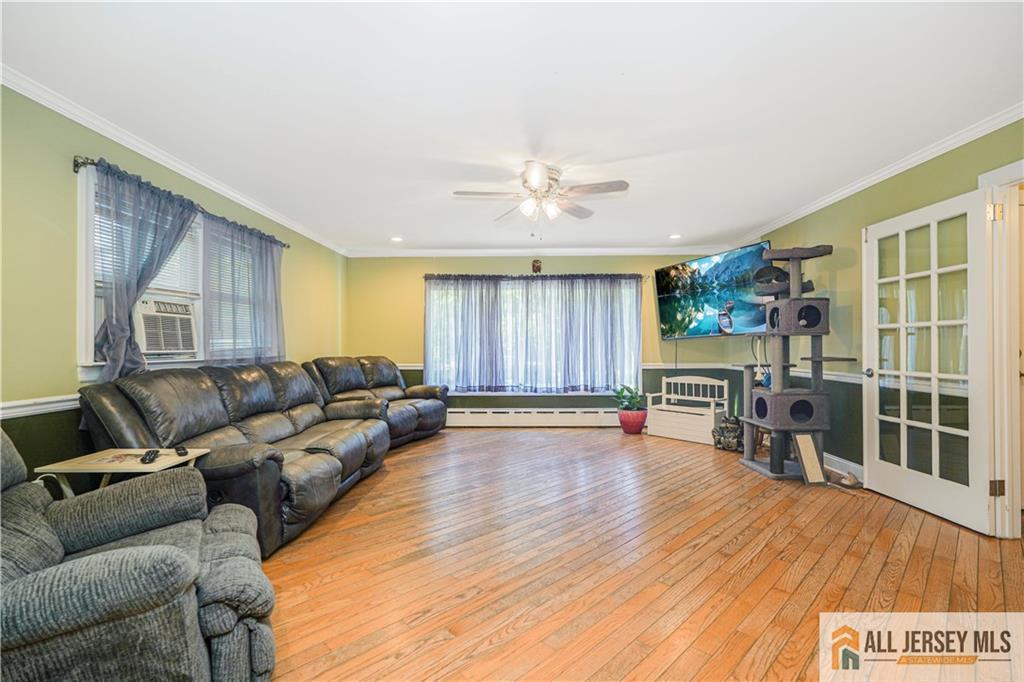 82 Milltown Road East Brunswick, NJ 08816 - Photo 13 of 45