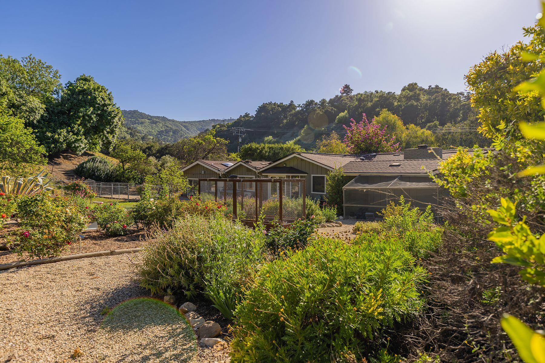 11849 Sulphur Mountain Road Ojai, CA 93023 - Photo 45 of 50 utV1D8LX