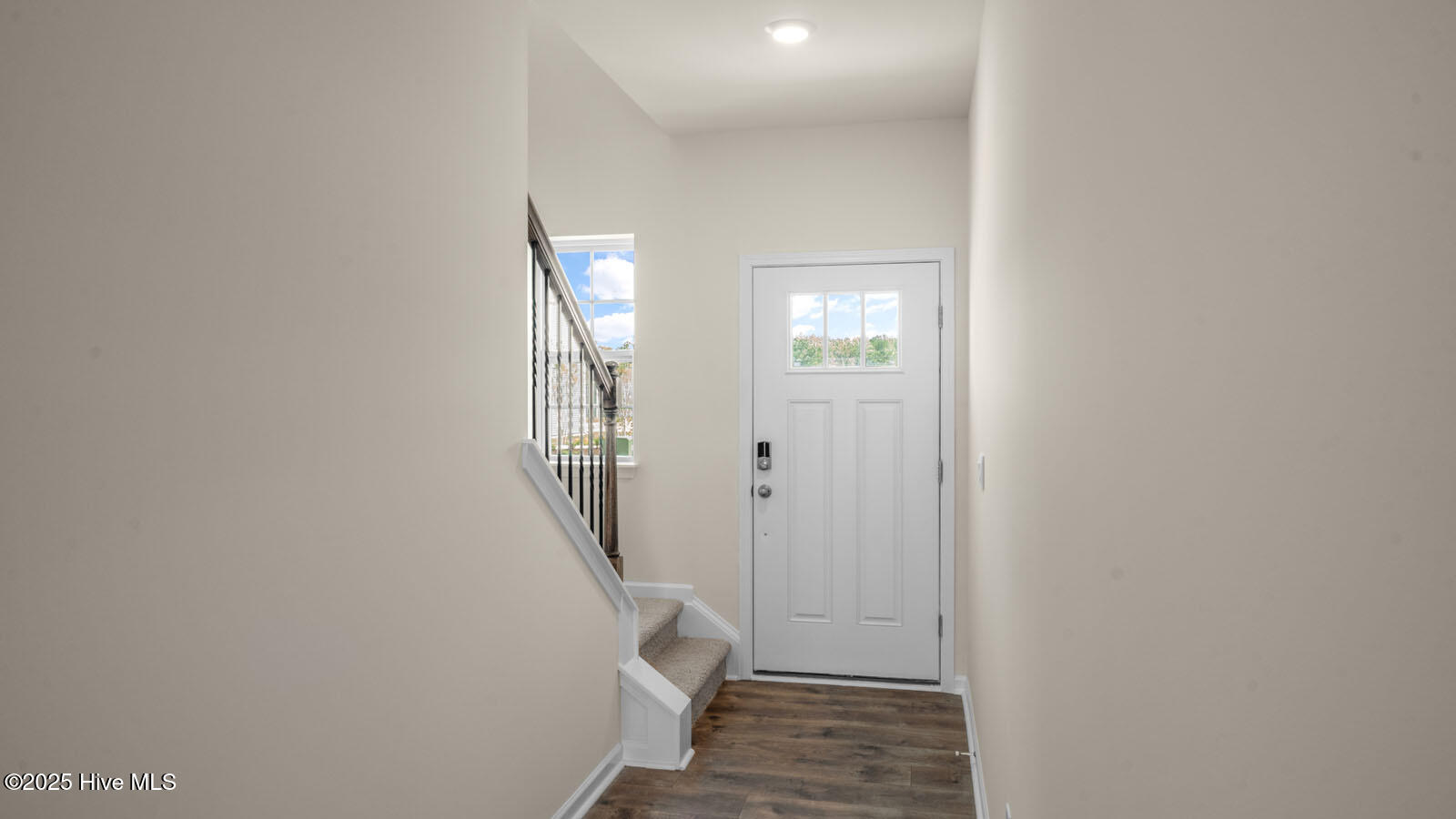 2011 Clock Road