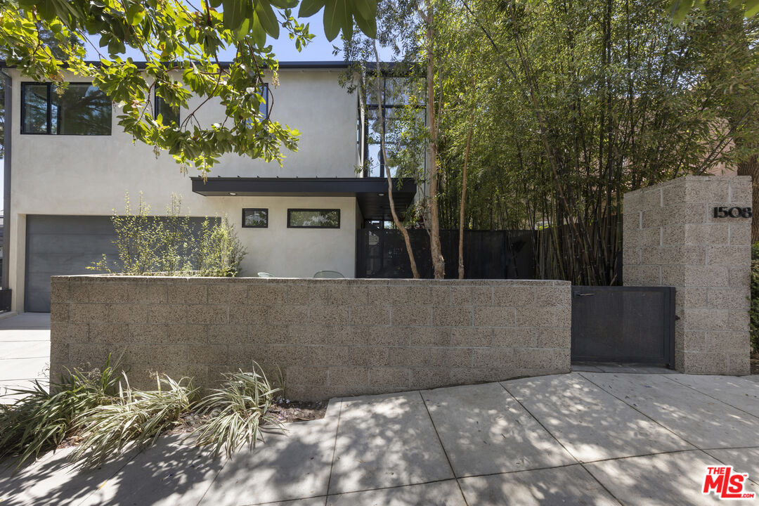 1508 Elevado Street Los Angeles, CA 90026 - Photo 50 of 50 a view of outdoor space and yard