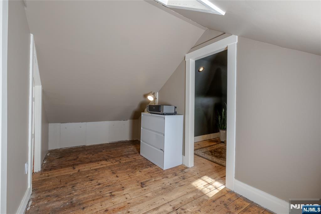 36 Clarendon Place Bloomfield, NJ 07003 - Photo 43 of 48