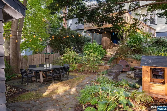 $620,000 | 36 Clarendon Place, Bloomfield, NJ 07003