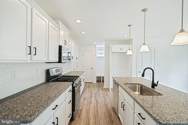 $370,990 | Meriwether Plan At Stone Mill Estates, New Buffalo, PA 17069