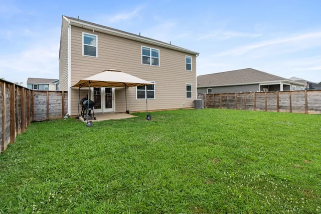 $429,900 | 125 Stammer Farms Boulevard, Chapel Hill, TN 37034