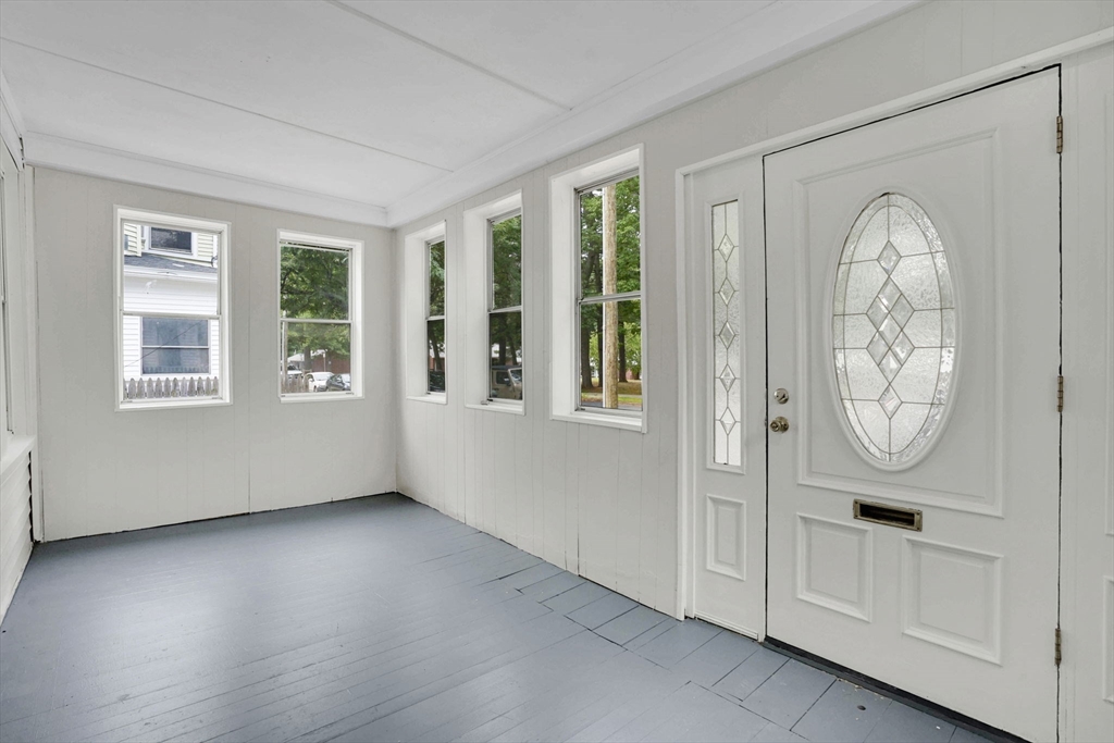 47 Trafton Road Springfield, MA 01108 - Photo 18 of 37