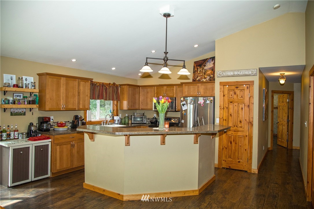 17079 Northwest Sunset Ridge Way Seabeck, WA 98380 - Photo 5 of 33 Gallery Image 5