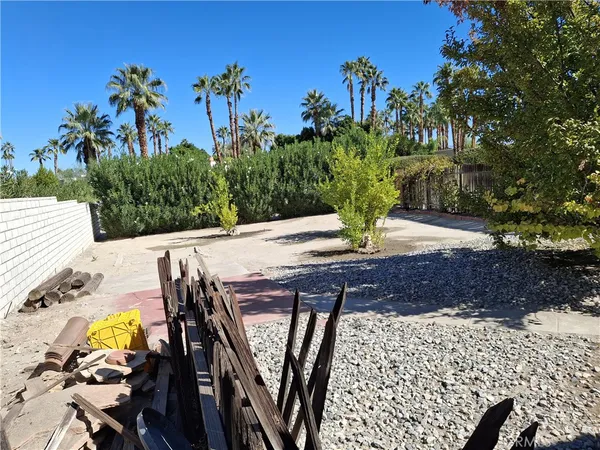 $1,345,000 | 72424 Desert Drive, Rancho Mirage, CA 92270