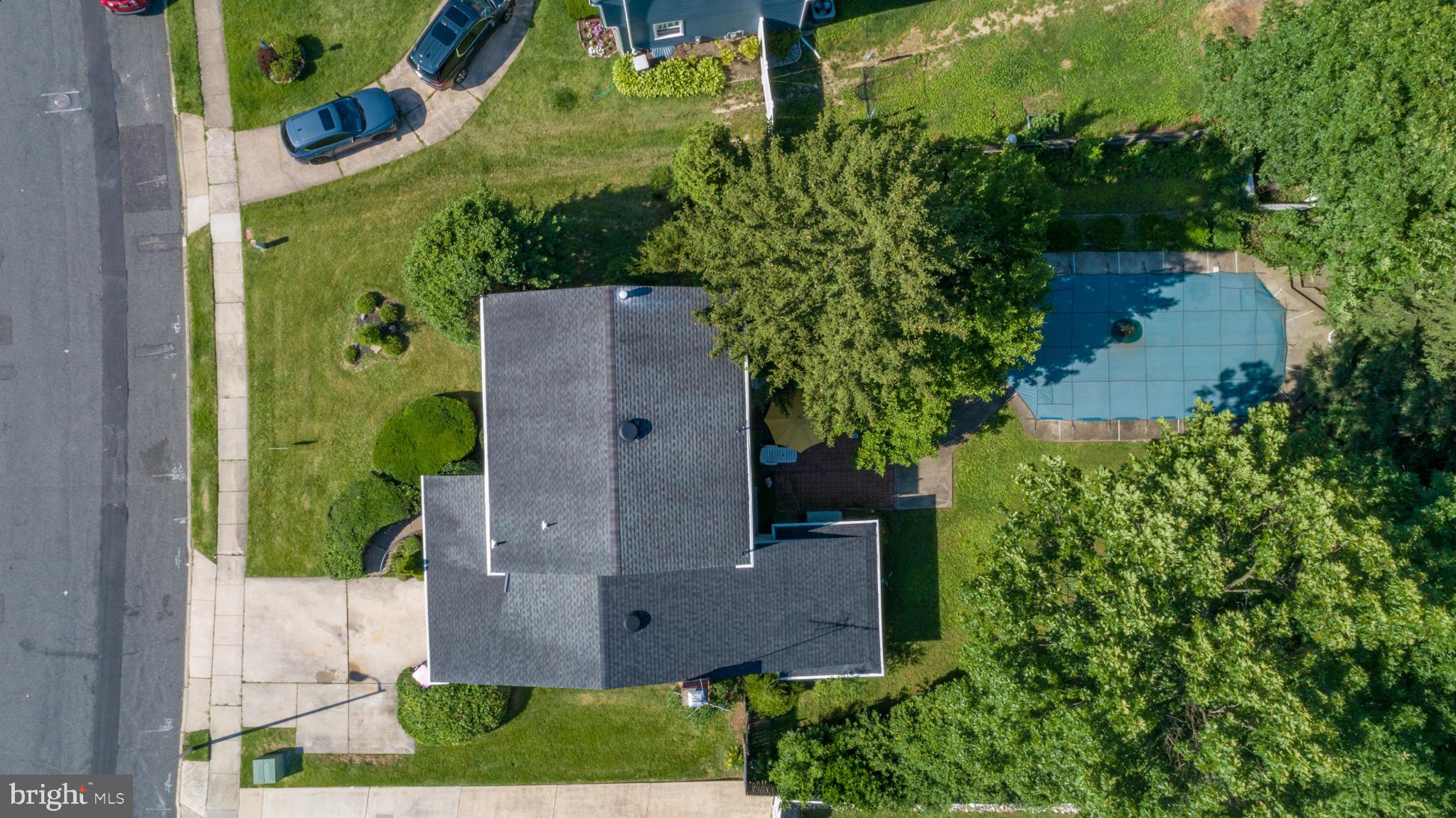 13 Madison Drive Clementon, NJ 08021 - Photo 36 of 36 an aerial view of a house with a yard and garden