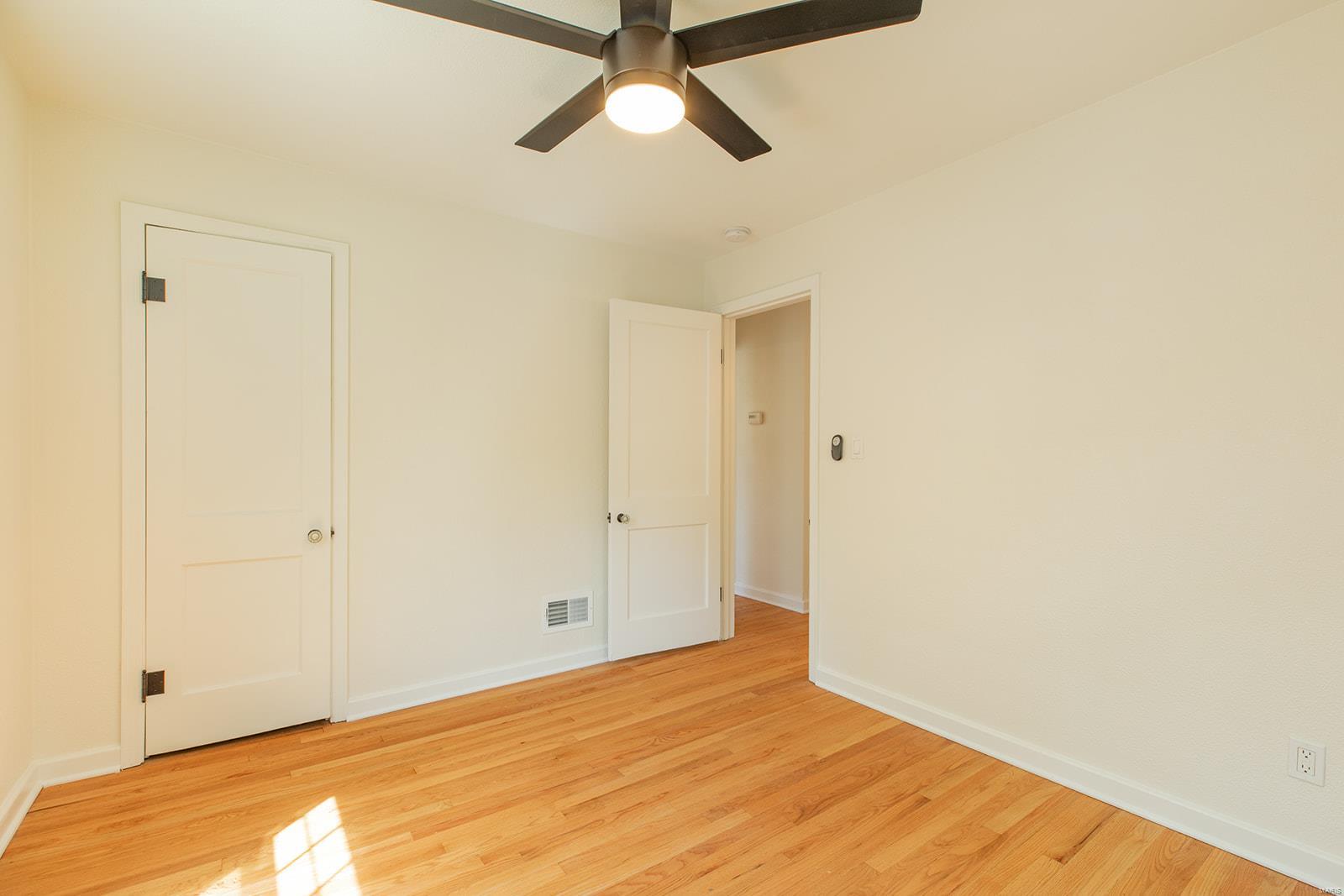 2425 Gillis Street Alton, IL 62002 - Photo 21 of 32 Gallery Image 21