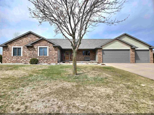 $539,900 | 458 Windmill Drive, Kaukauna, WI 54130