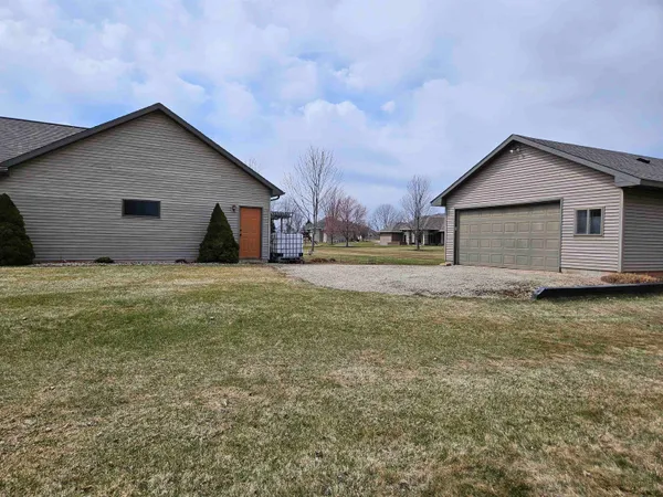 $539,900 | 458 Windmill Drive, Kaukauna, WI 54130