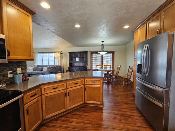$539,900 | 458 Windmill Drive, Kaukauna, WI 54130