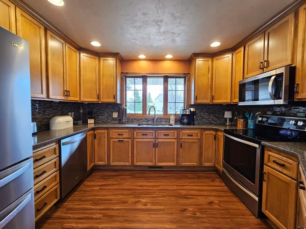 $539,900 | 458 Windmill Drive, Kaukauna, WI 54130