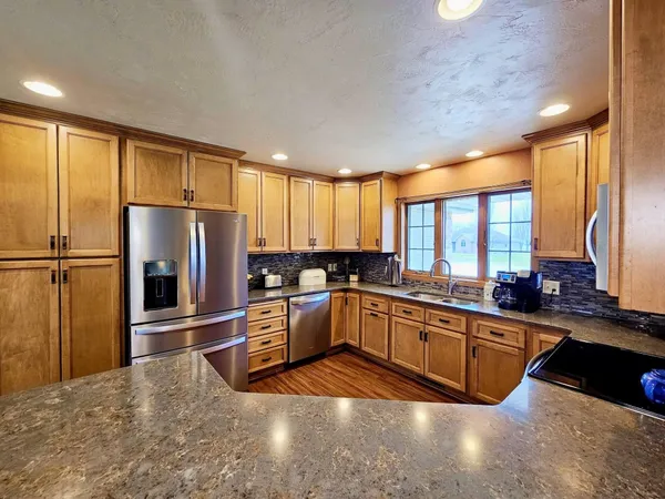 $539,900 | 458 Windmill Drive, Kaukauna, WI 54130