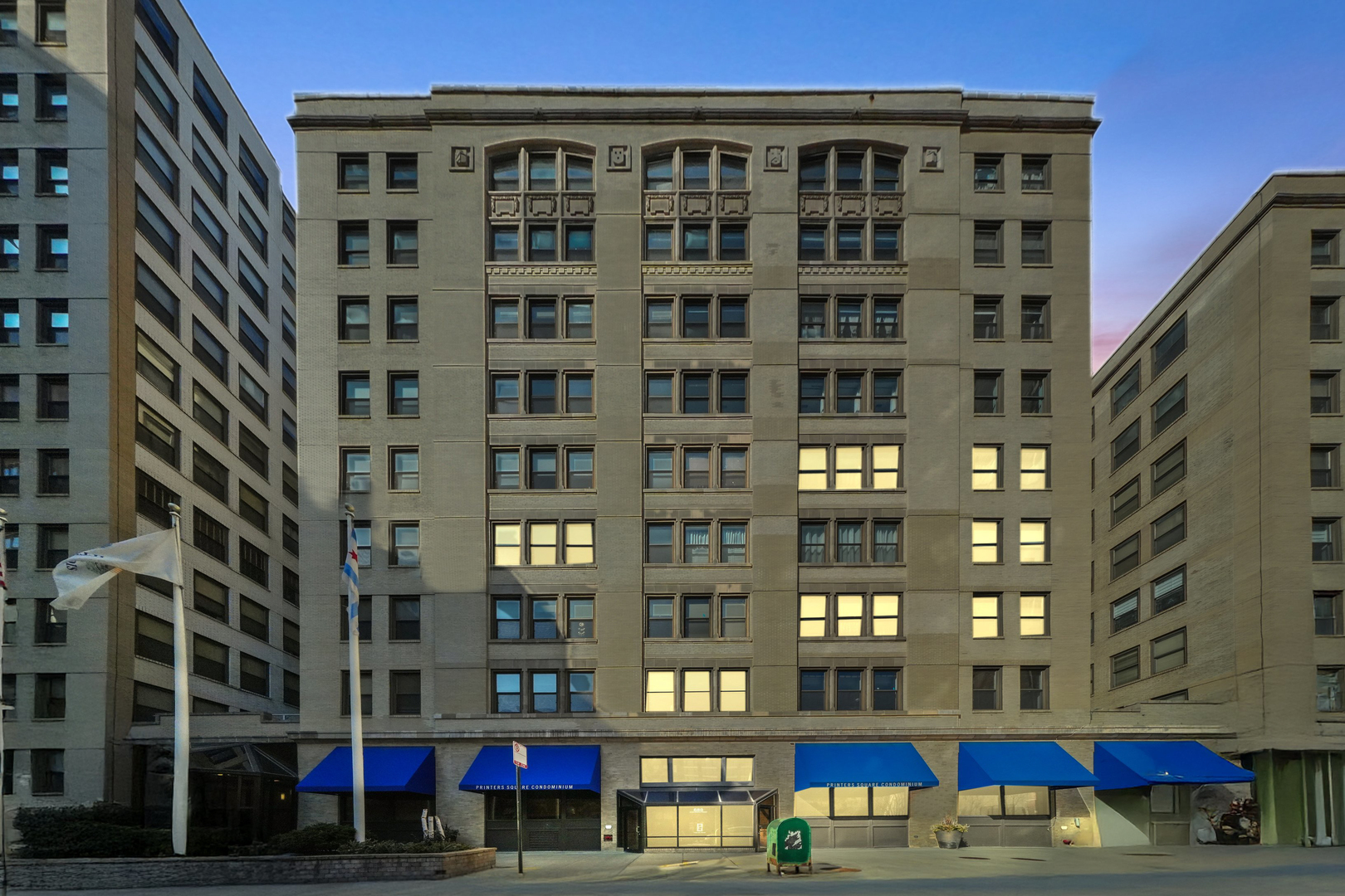 680 South Federal Street, Unit 807 Chicago, IL 60605 - Photo 16 of 17 a front view of a building