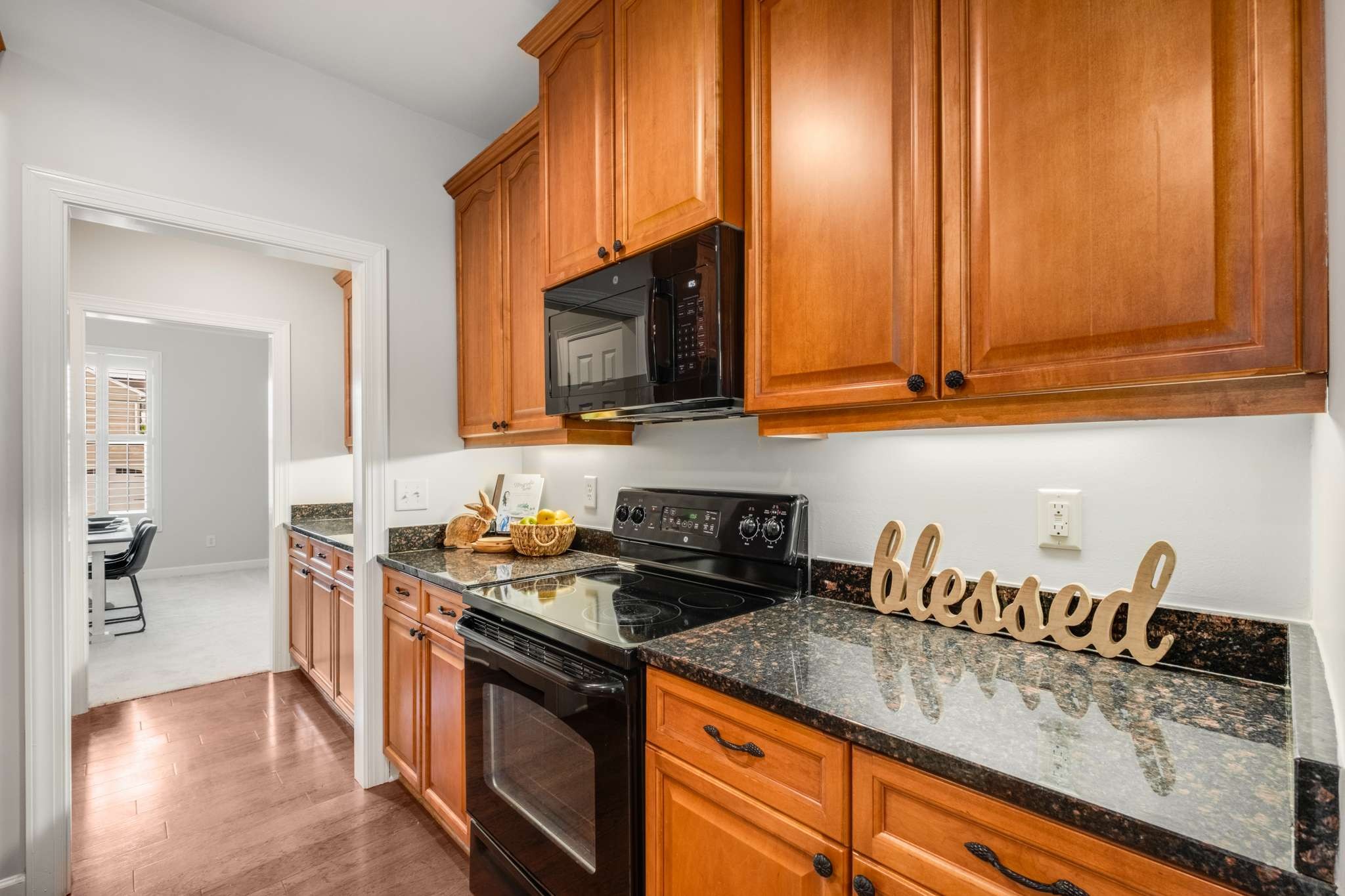 3005 Haviland Way Murfreesboro, TN 37128 - Photo 16 of 47 a kitchen with stainless steel appliances granite countertop a sink stove and cabinets