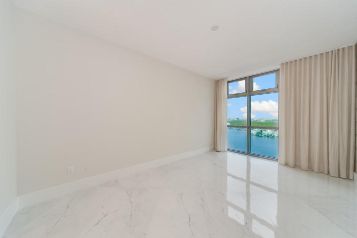 17301 Biscayne Boulevard, Unit PH7 Aventura, FL 33160 - Photo 25 of 25 25