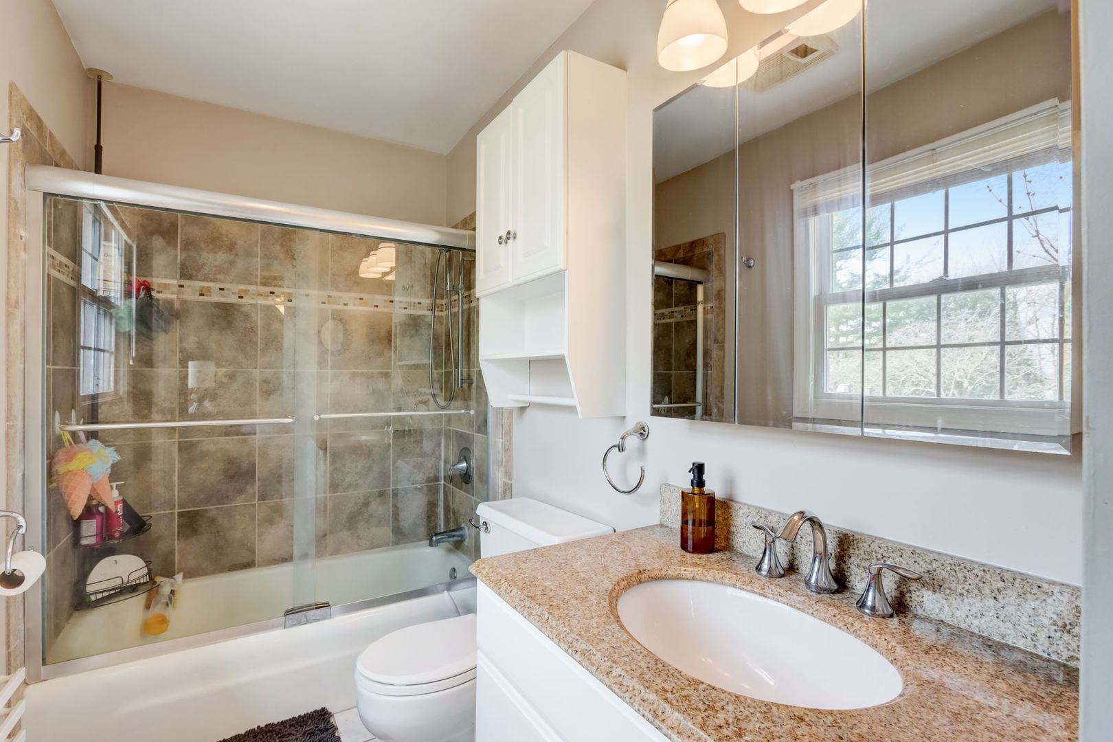 7N151 Longridge Road St. Charles, IL 60175 - Photo 14 of 46 a bathroom with a sink toilet and shower