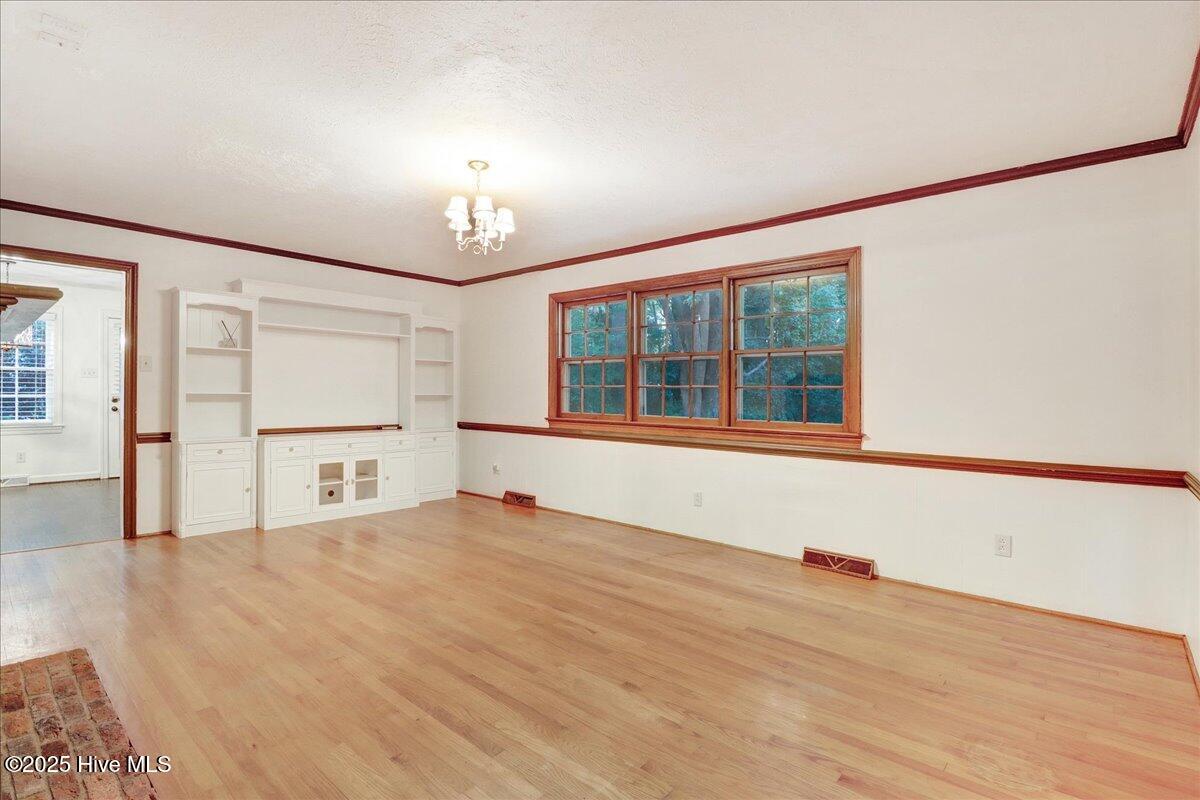 607 Gloucester Road Goldsboro, NC 27534 - Photo 15 of 39 16-607 Gloucester Rd-16