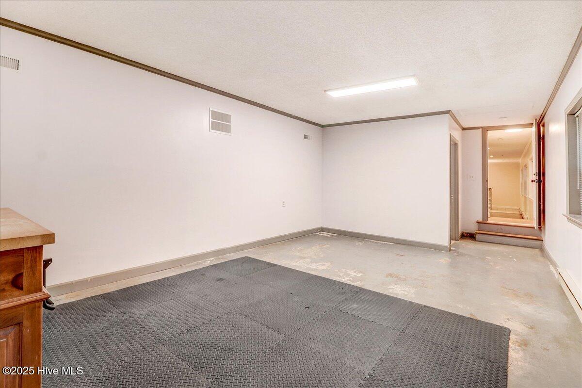 607 Gloucester Road Goldsboro, NC 27534 - Photo 37 of 39 38-607 Gloucester Rd-38