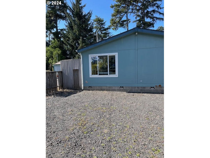 63618 South Barview Road Coos Bay, OR 97420 - Photo 4 of 47 Gallery Image 4