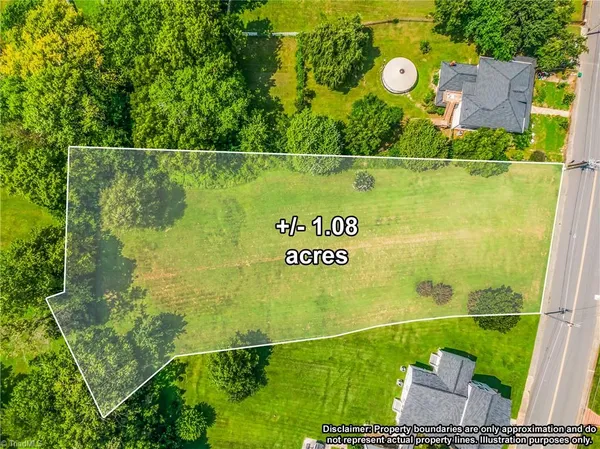 $129,900 | 528 East Main Street, Pilot Mountain, NC 27041