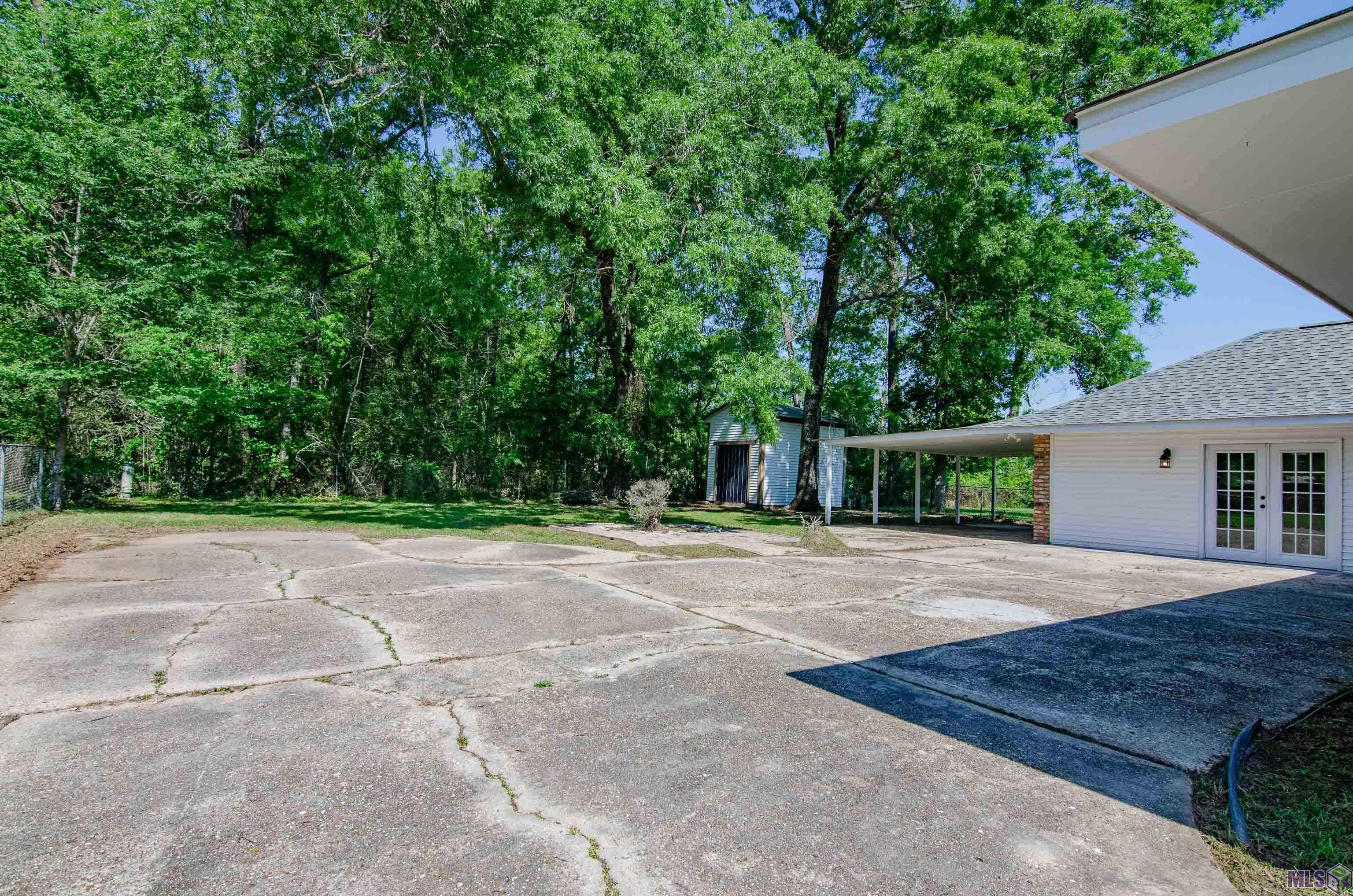 9031 Roundtree Drive Baton Rouge, LA 70818 - Photo 29 of 31