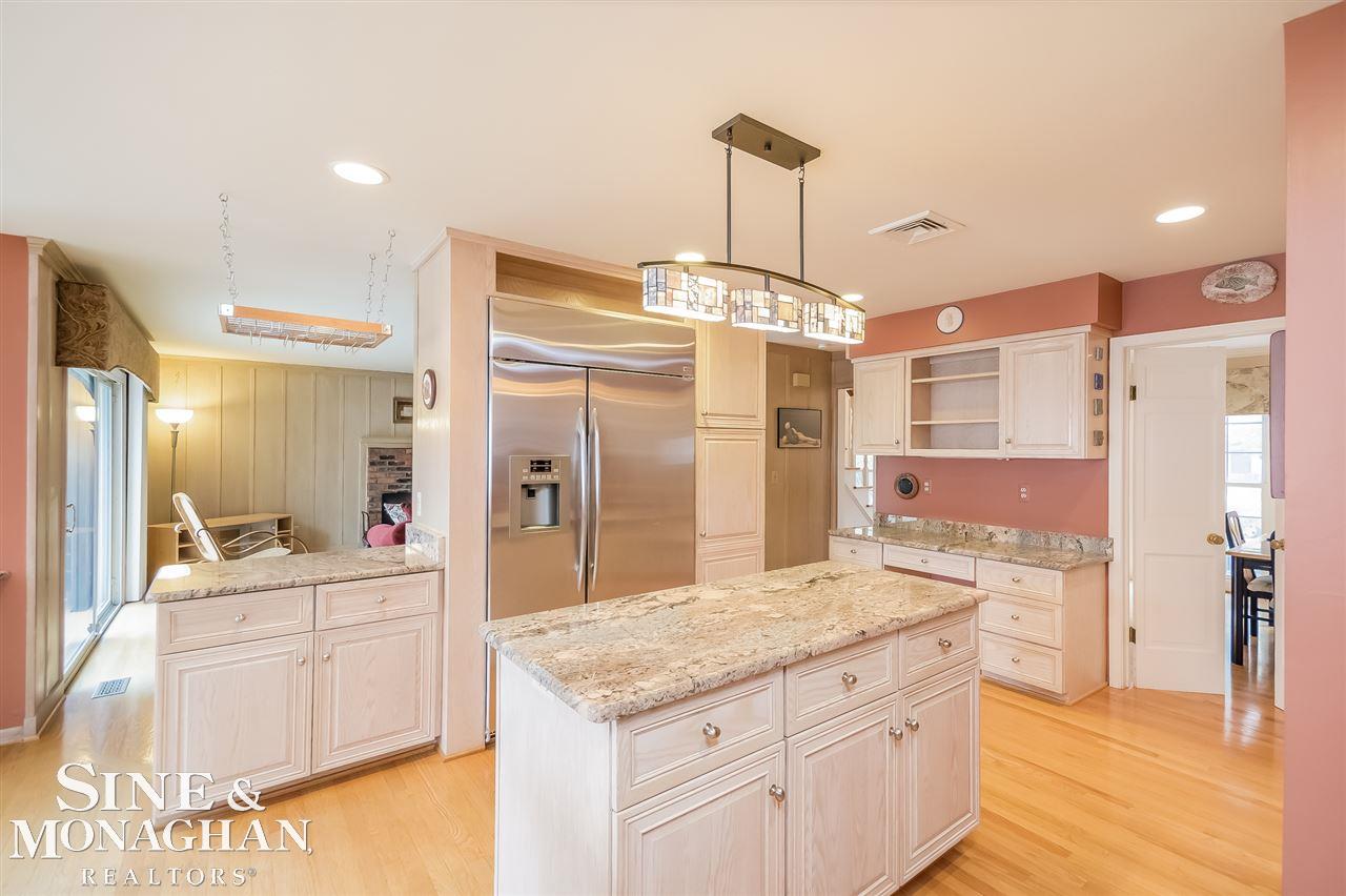 1396 Audubon Road Grosse Pointe Park, MI 48230 - Photo 12 of 37