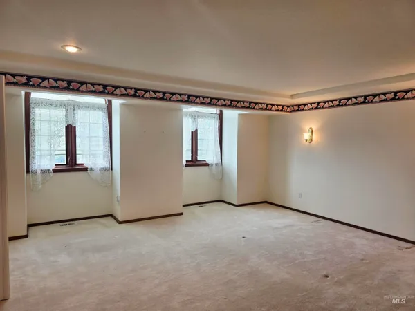 $749,000 | 2530 Valleyview Drive, Clarkston, WA 99403