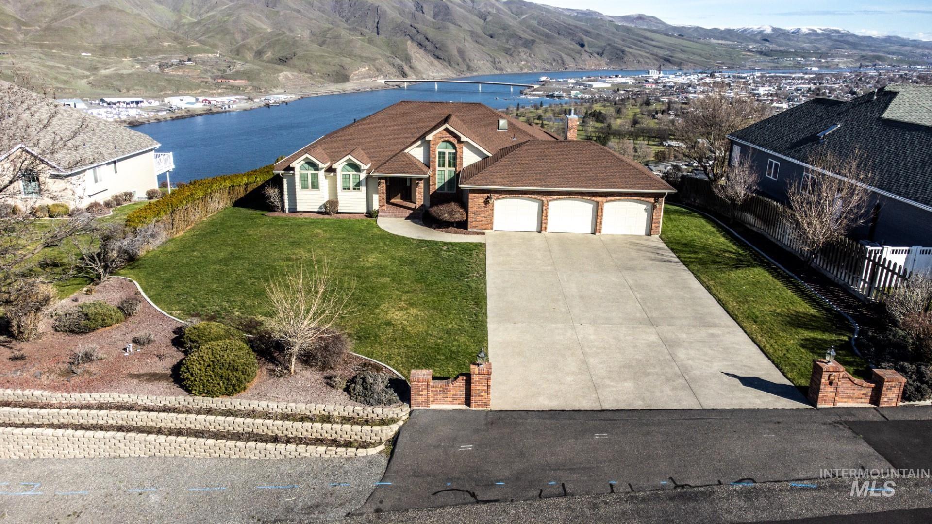 2530 Valleyview Drive Clarkston, WA 99403 - Photo 35 of 37