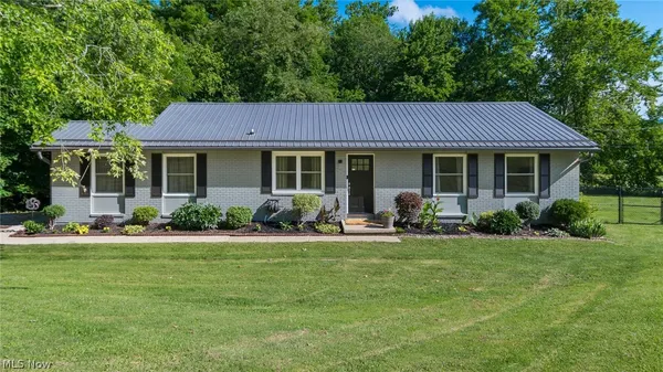 $325,000 | 2655 Eva Circle, Zanesville, OH 43701