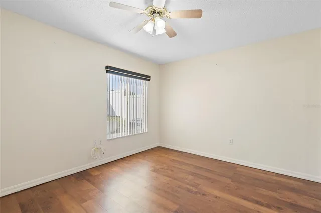 $395,000 | 40 Hollow Pine Drive, DeBary, FL 32713