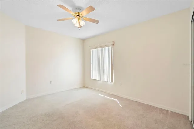 $395,000 | 40 Hollow Pine Drive, DeBary, FL 32713