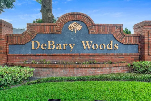 $395,000 | 40 Hollow Pine Drive, DeBary, FL 32713