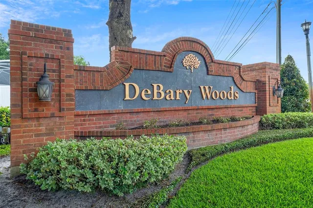 $395,000 | 40 Hollow Pine Drive, DeBary, FL 32713