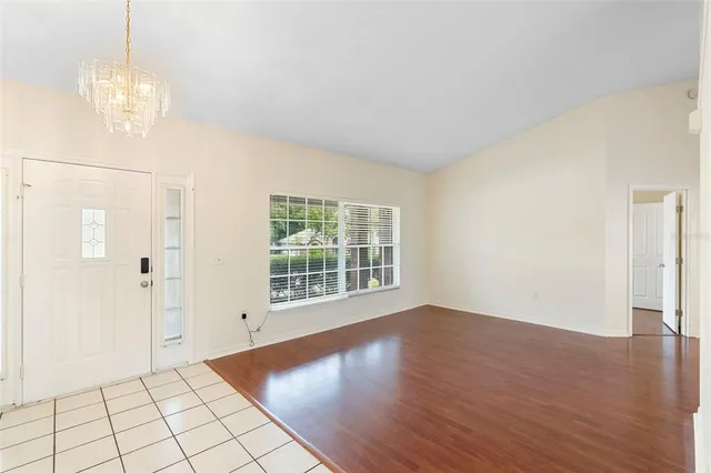 $395,000 | 40 Hollow Pine Drive, DeBary, FL 32713