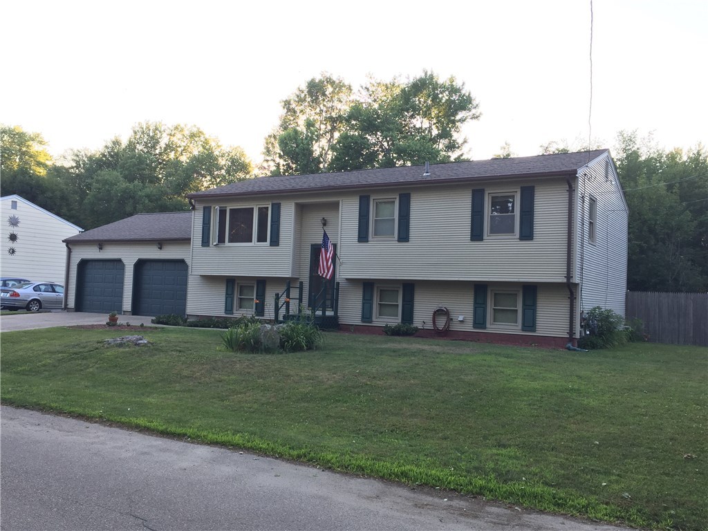 8 Harrington Road Coventry, RI 02816 - Photo 1 of 18