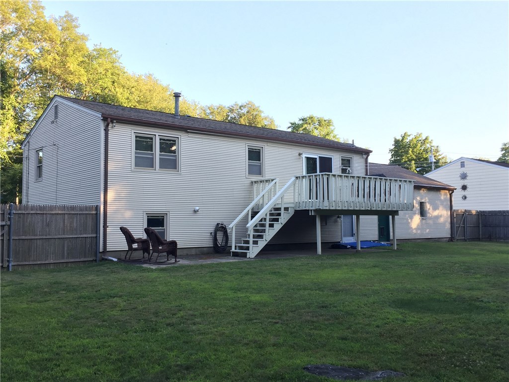 8 Harrington Road Coventry, RI 02816 - Photo 3 of 18