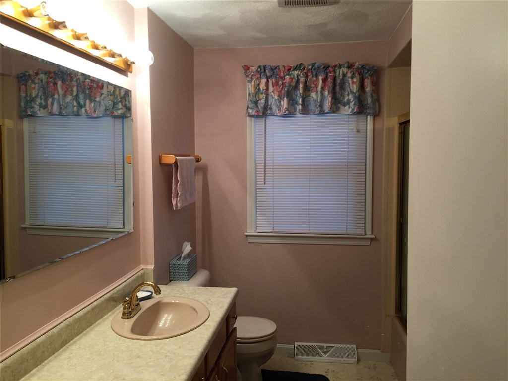8 Harrington Road Coventry, RI 02816 - Photo 8 of 18